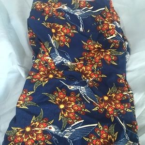 DESTASH! Blue hummingbird LLR leggings 🦄